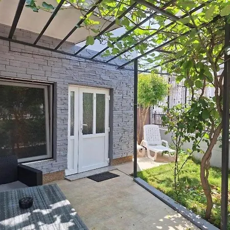 Pintar Apartman Novigrad (Istria)